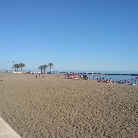 Apartamento Playa De Almeria - Playa Del Zapillo ภายนอก รูปภาพ